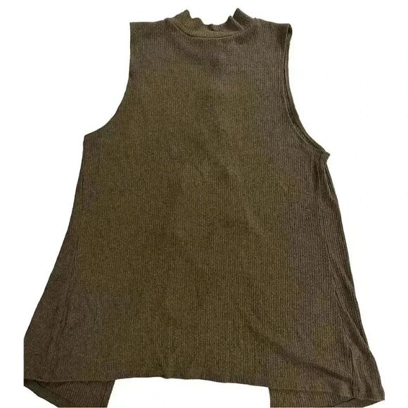Fabulous olive green mock turtle neck sleeveless ribbed sweater. - Picture 2 of 6